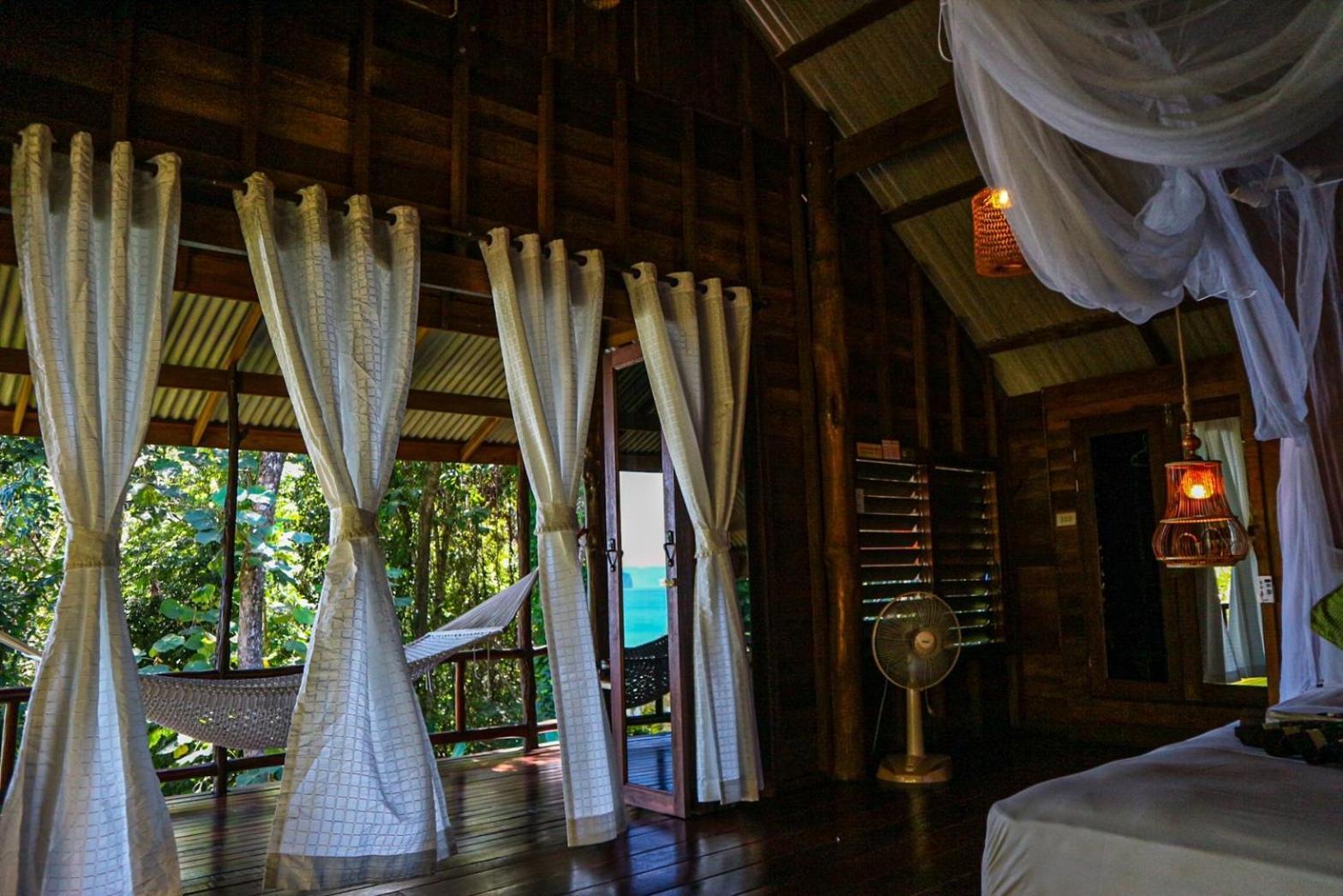 Hillhouse - Koh Yao Noi Bed & Breakfast ภายนอก รูปภาพ